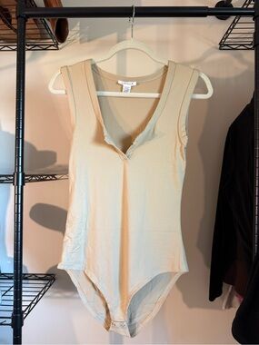 Women's Cream Sleeveless V-Neck Bodysuit